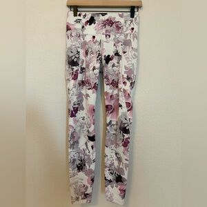 Athleta Women's Salutation Stash Pocket Leggings Peony